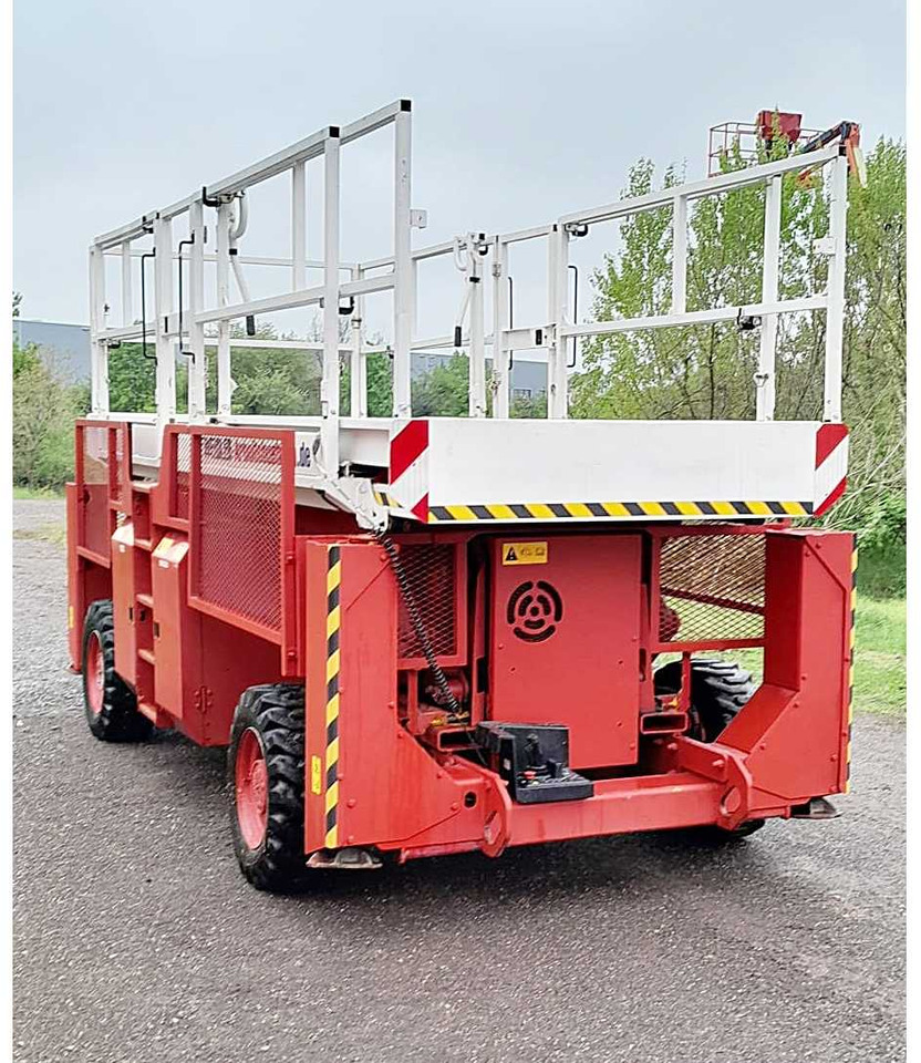 Genie GS3384 - Pacēlājs: foto 5 Genie GS3384 - Pacēlājs: foto 5