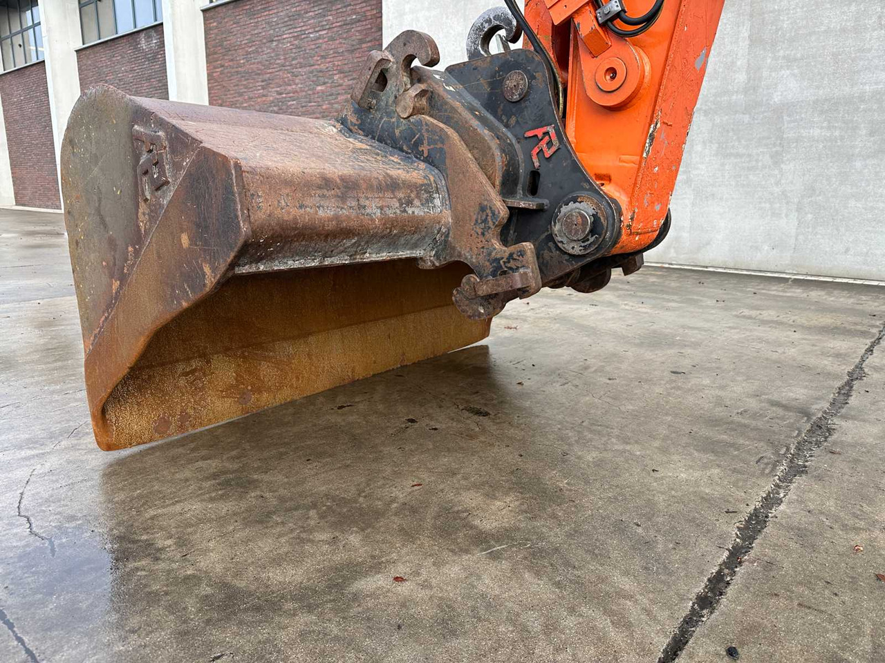 Riteņu ekskavators HITACHI - 2012 - ZX145W-3 - WHEELED EXCAVATOR: foto 9