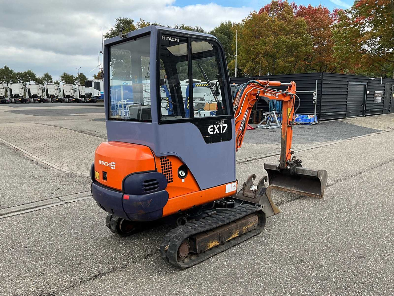 Hitachi EX17-2 - Mini-ekskavators: foto 5 Hitachi EX17-2 - Mini-ekskavators: foto 5