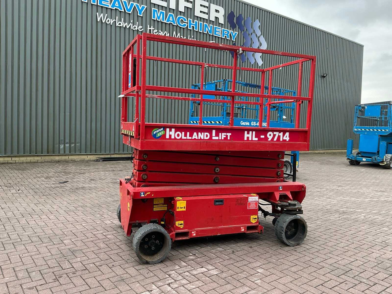 Holland lift HL-9714 - Pacēlājs: foto 1 Holland lift HL-9714 - Pacēlājs: foto 1