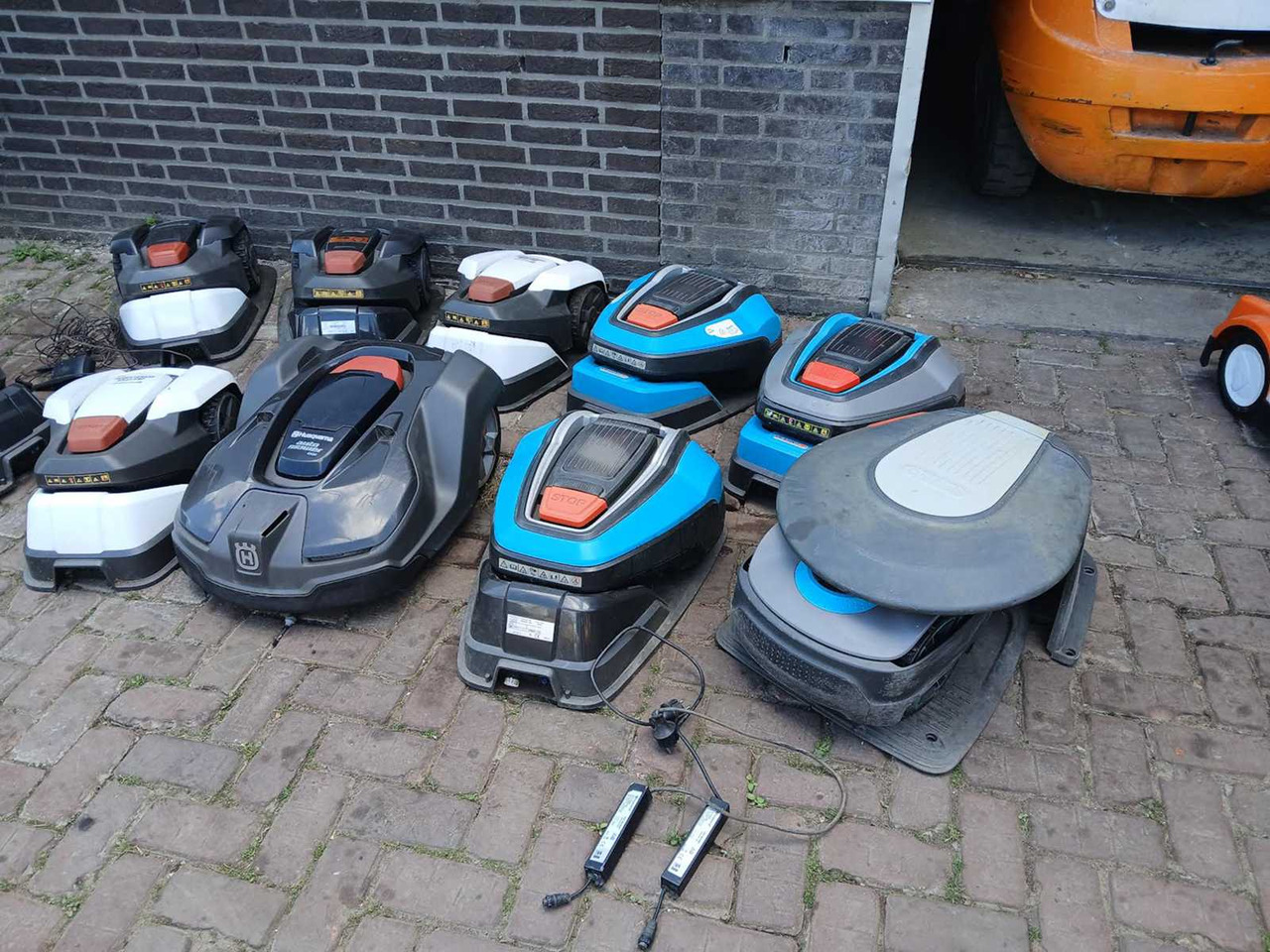 Husqvarna/gardena - Zāles pļāvējs: foto 3 Husqvarna/gardena - Zāles pļāvējs: foto 3