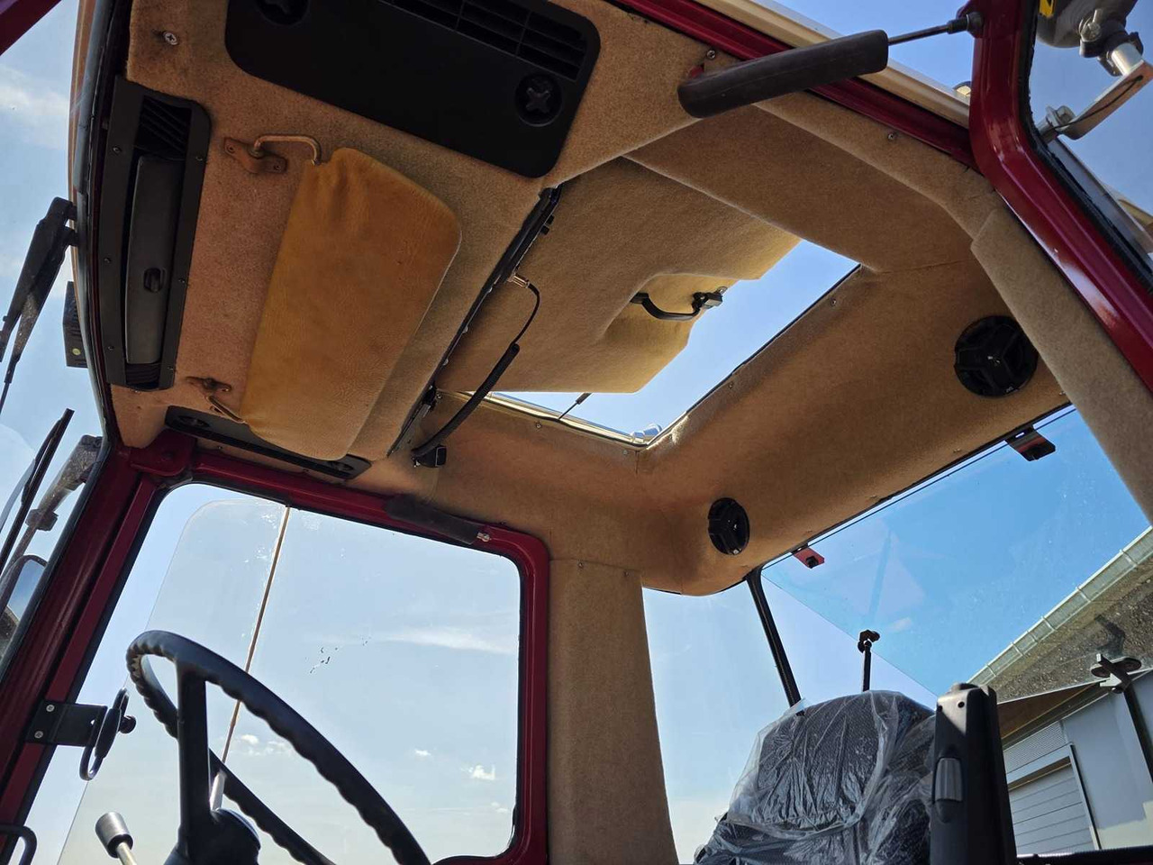 Traktors International 955 XL: foto 32