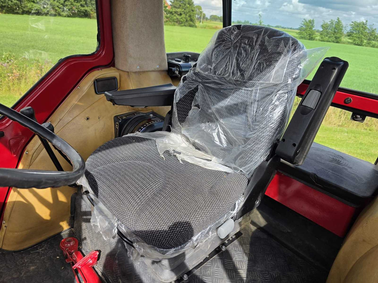 Traktors International 955 XL: foto 37