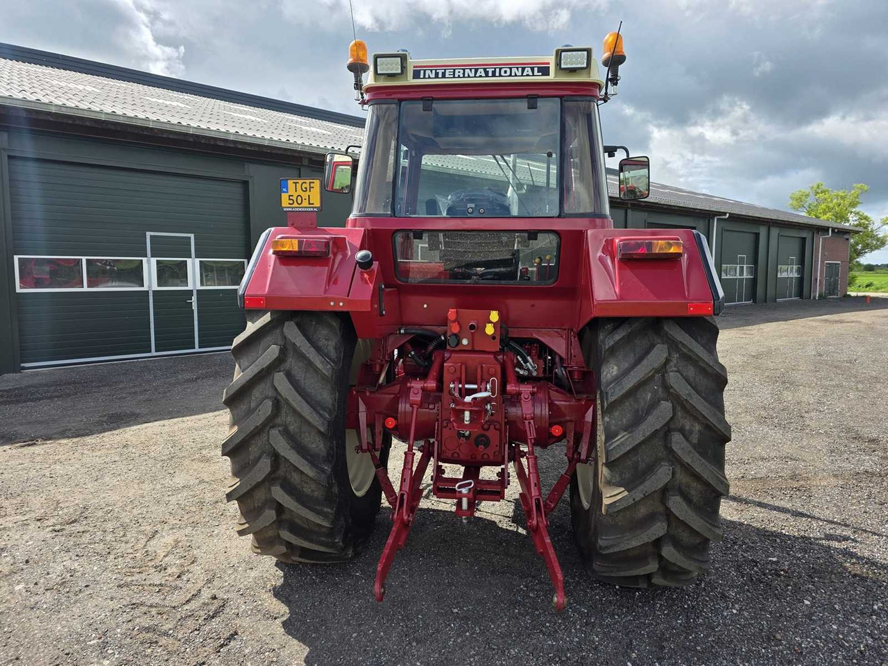 Traktors International 955 XL: foto 11