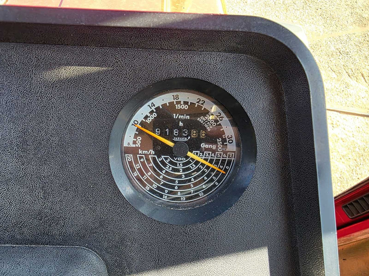 Traktors International 955 XL: foto 30