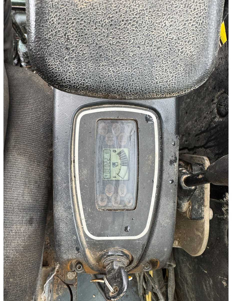 JCB - 2015 - 8025 - MINI EXCAVATOR - Mini-ekskavators: foto 4 JCB - 2015 - 8025 - MINI EXCAVATOR - Mini-ekskavators: foto 4