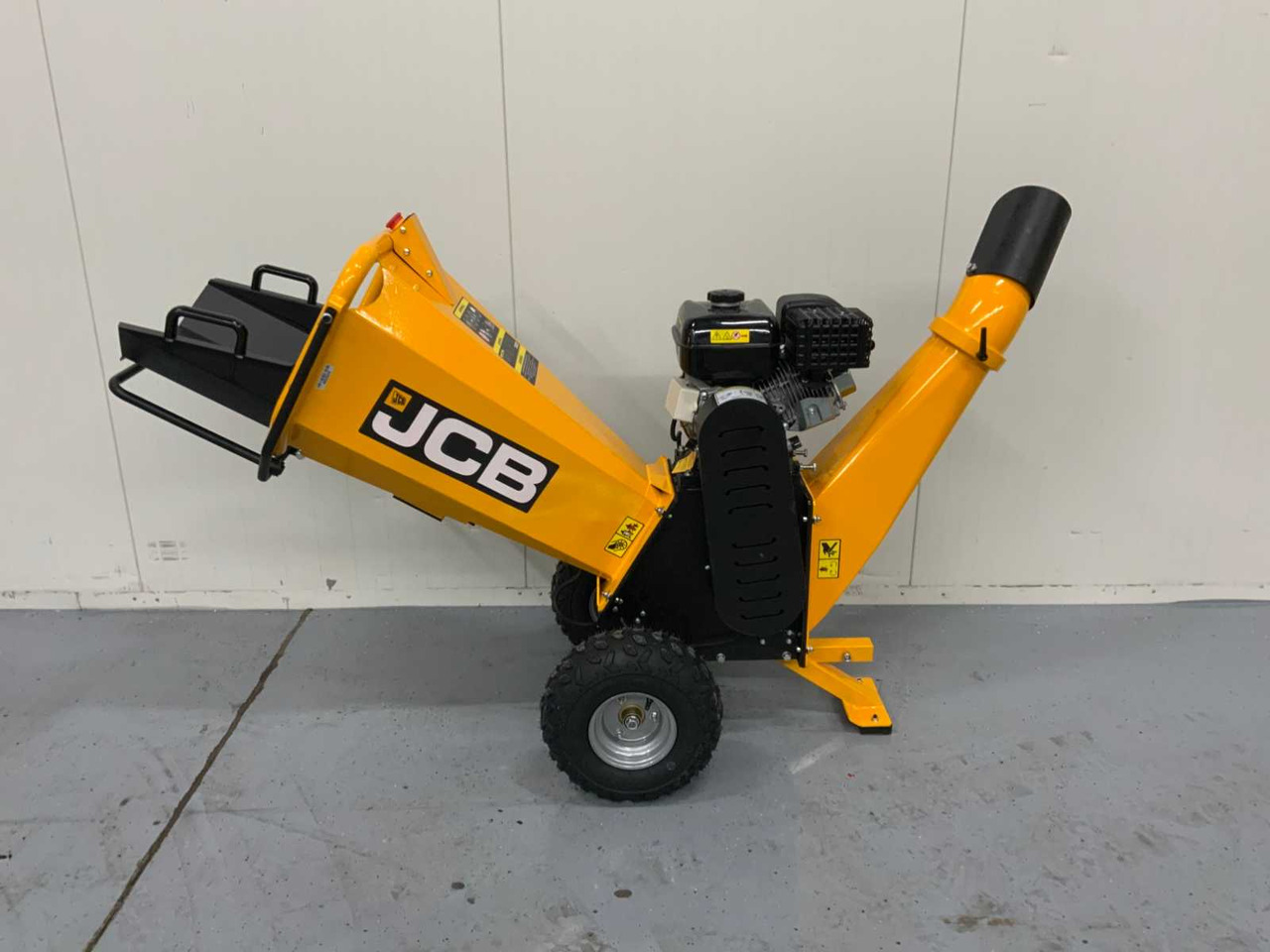JCB CH75100P - Šķeldotājs: foto 3 JCB CH75100P - Šķeldotājs: foto 3