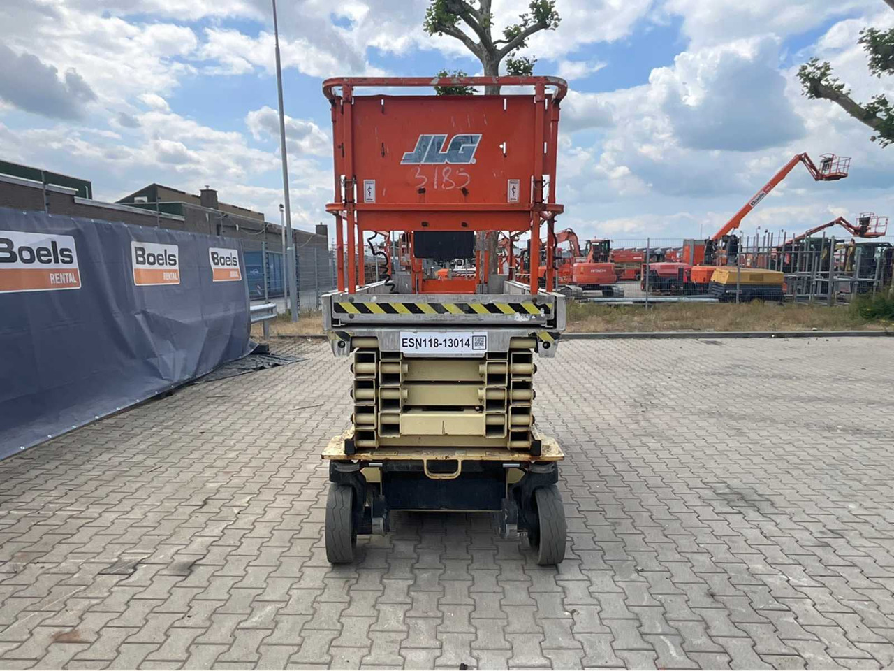 JLG 3246ES - Pacēlājs: foto 5 JLG 3246ES - Pacēlājs: foto 5