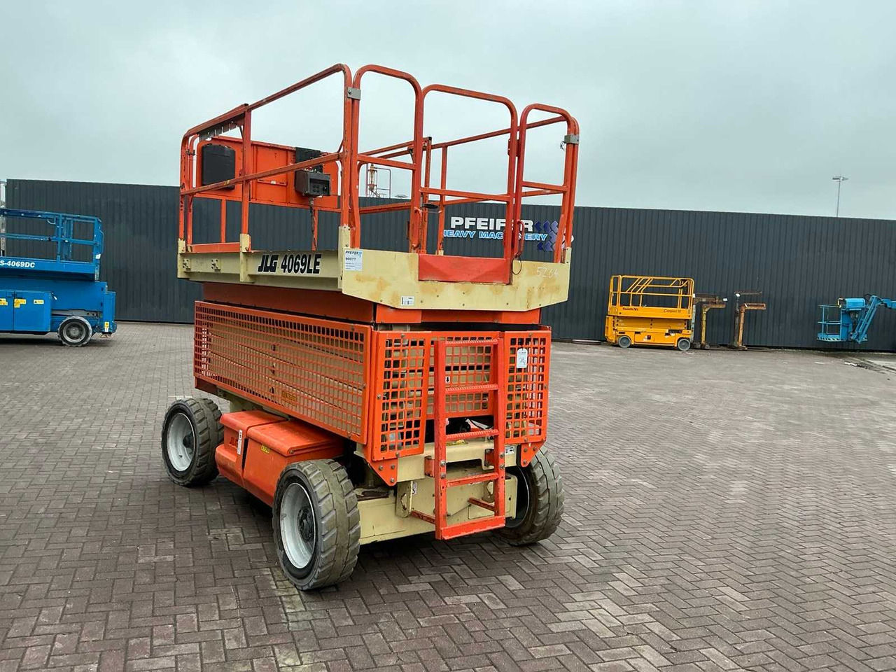 JLG 4069LE - Pacēlājs: foto 3 JLG 4069LE - Pacēlājs: foto 3