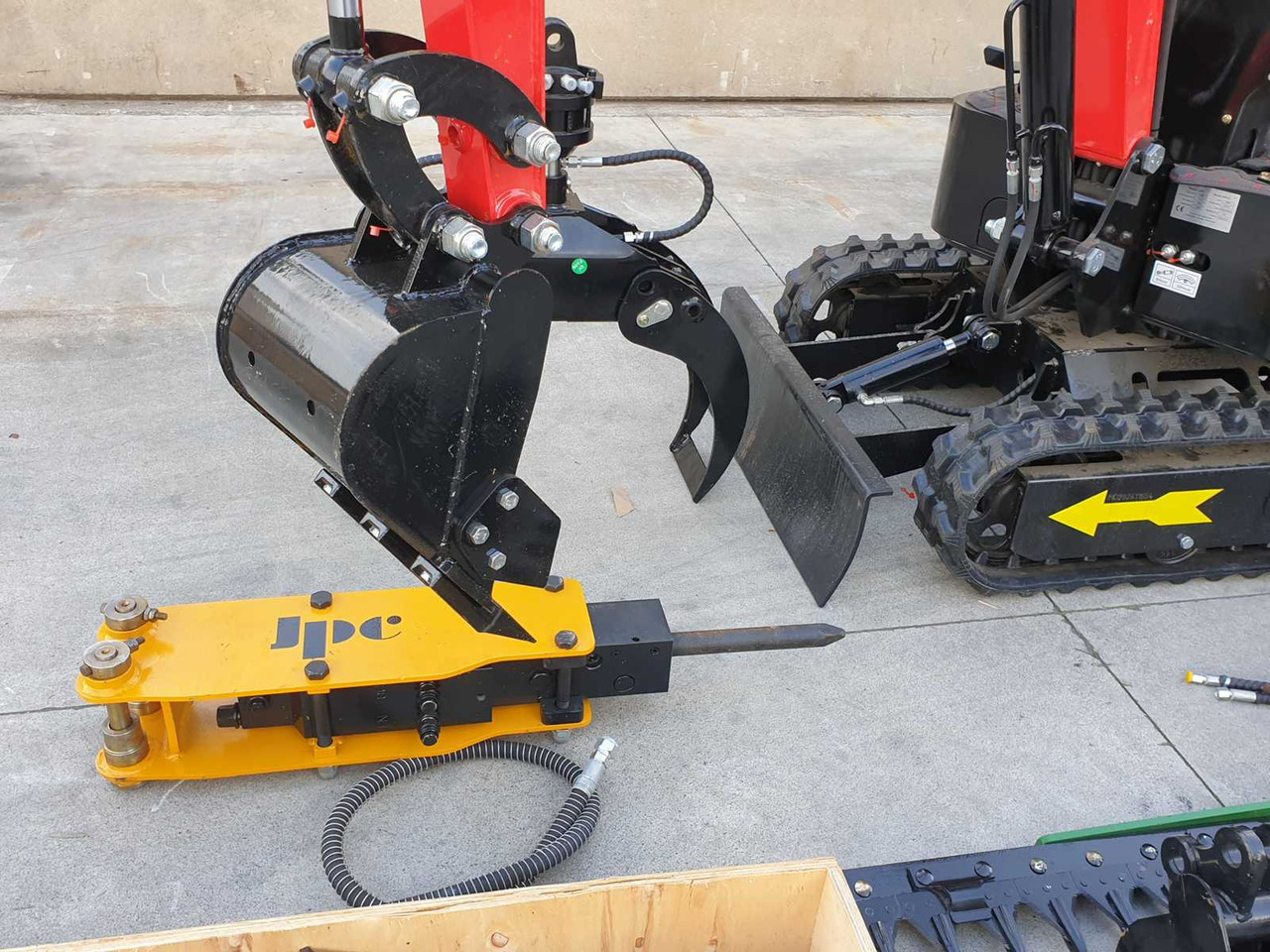 JPC - Mini-ekskavators: foto 2 JPC - Mini-ekskavators: foto 2