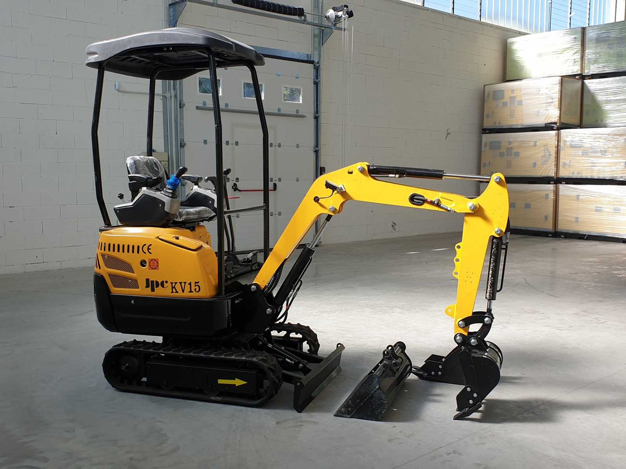 JPC - Mini-ekskavators: foto 1 JPC - Mini-ekskavators: foto 1