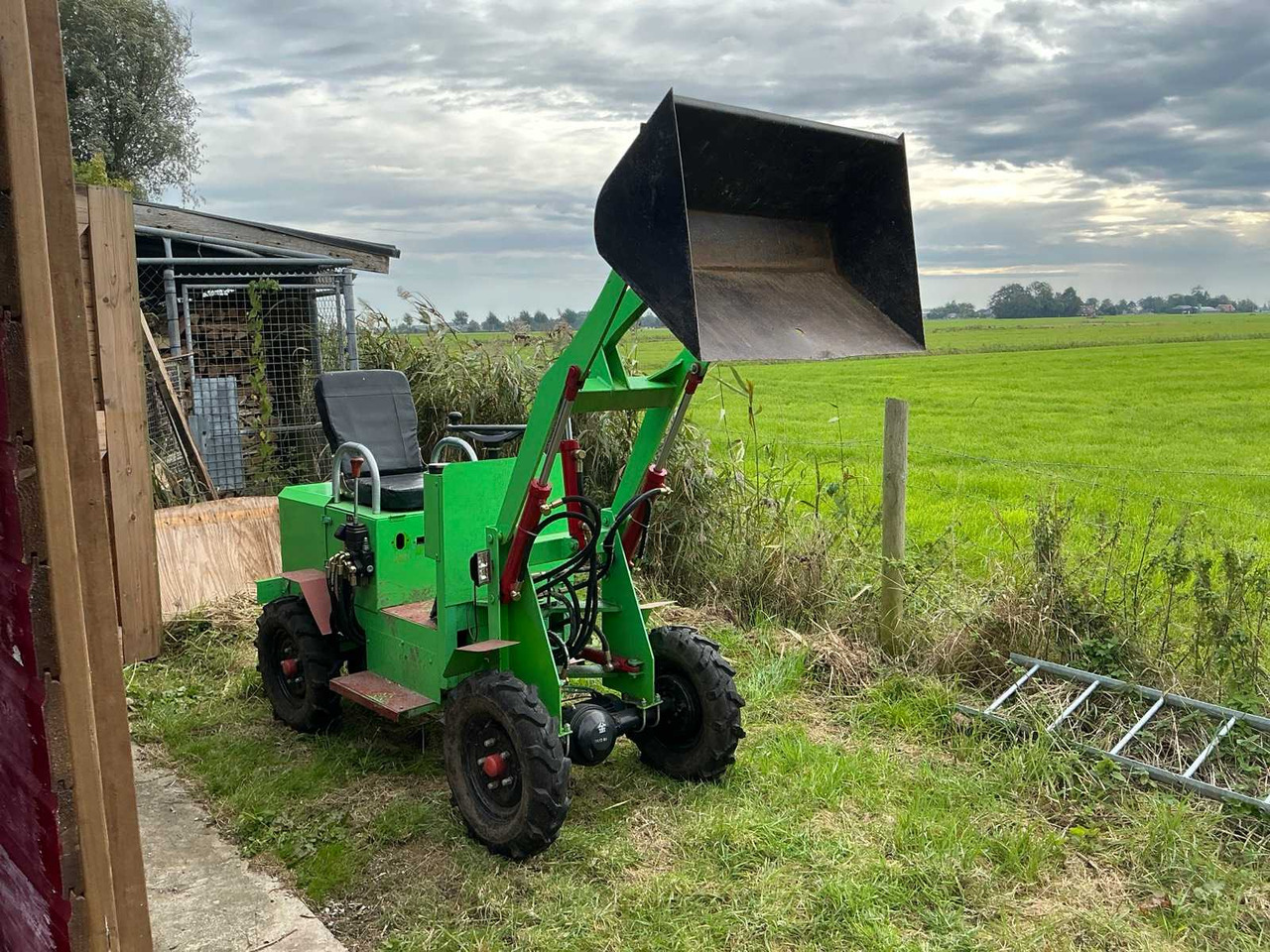 Riteņu iekrāvējs JPC ME18 SHOVEL: foto 10 Riteņu iekrāvējs JPC ME18 SHOVEL: foto 10