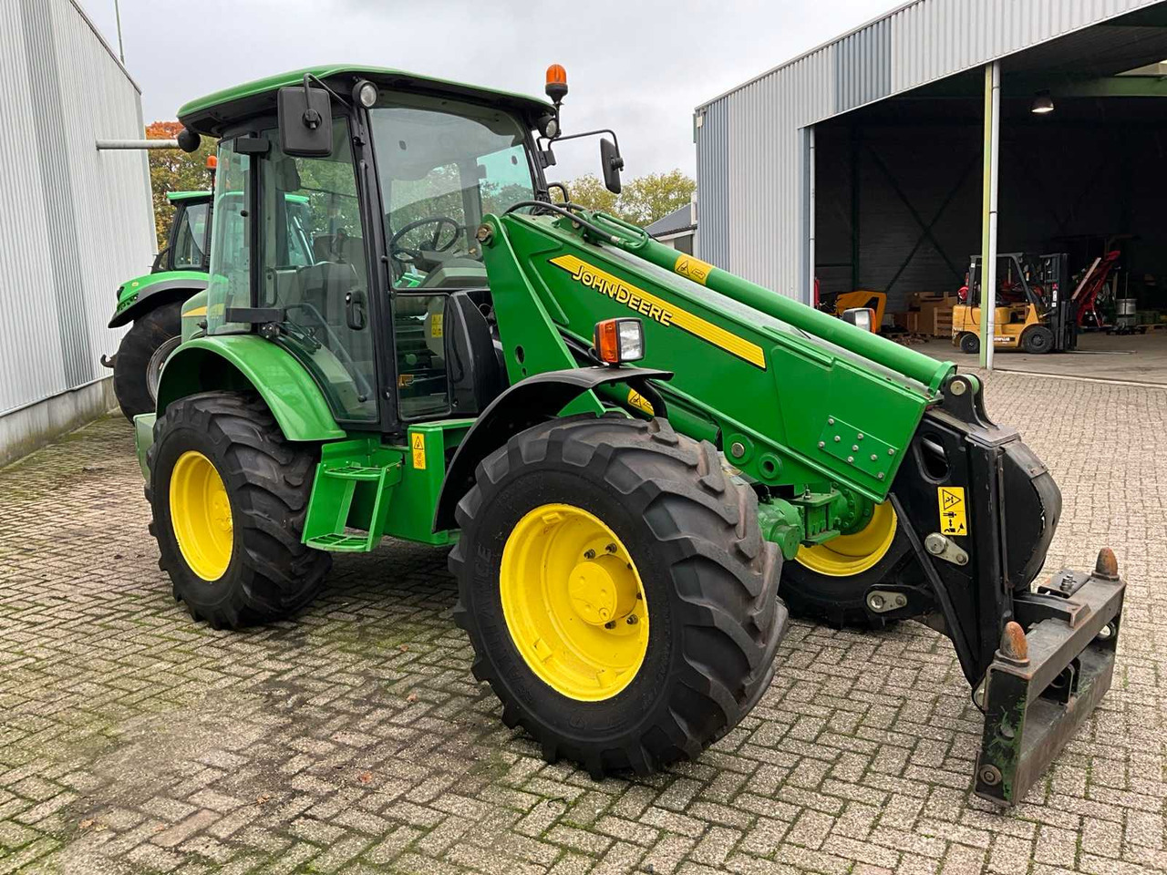 John Deere 3800 - Riteņu iekrāvējs: foto 4 John Deere 3800 - Riteņu iekrāvējs: foto 4