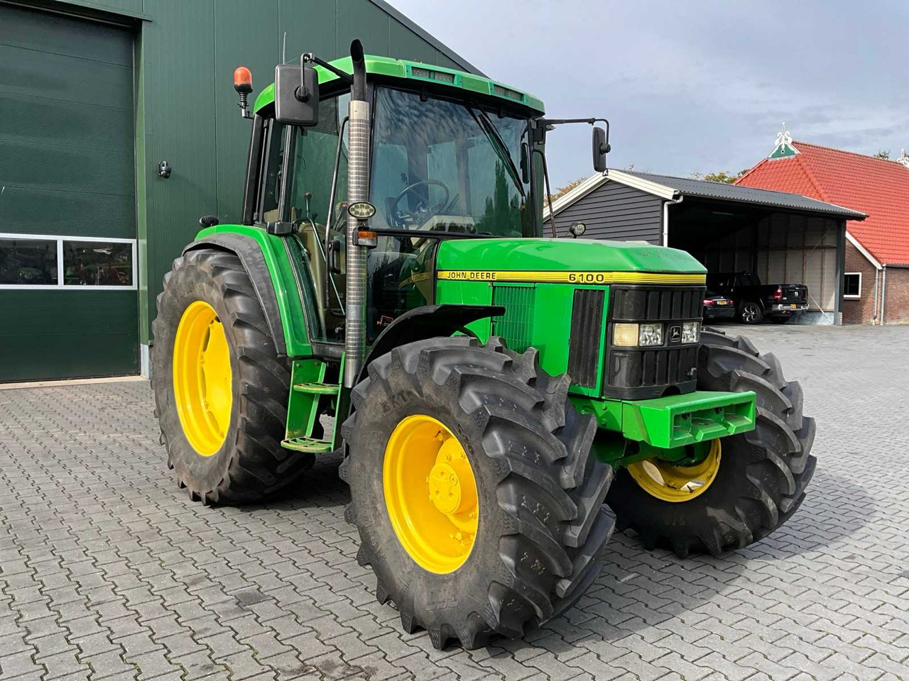 John deere 6100 - Traktors: foto 4 John deere 6100 - Traktors: foto 4