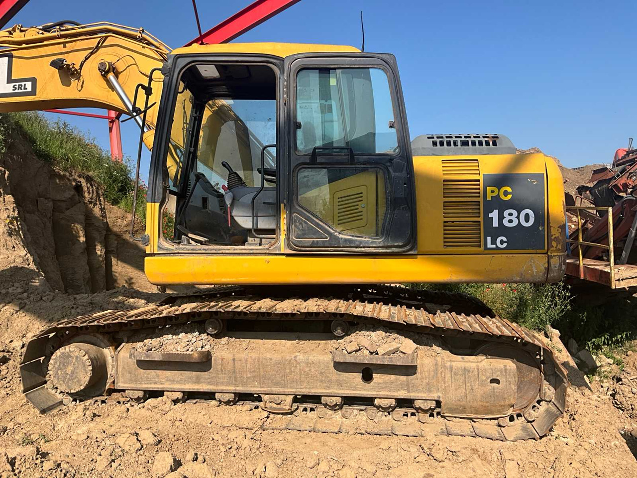 KOMATSU PC180LC-7 EO - Kāpurķēžu ekskavators: foto 3 KOMATSU PC180LC-7 EO - Kāpurķēžu ekskavators: foto 3