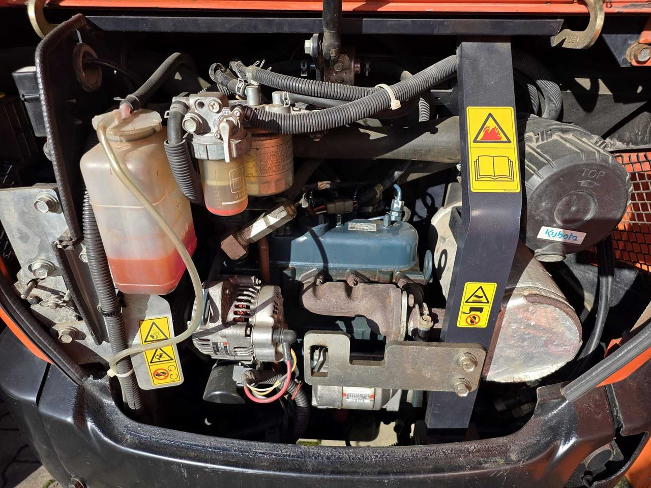 KUBOTA - KX016-4 - MINI-EXCAVATOR - 2016 - Mini-ekskavators: foto 5 KUBOTA - KX016-4 - MINI-EXCAVATOR - 2016 - Mini-ekskavators: foto 5