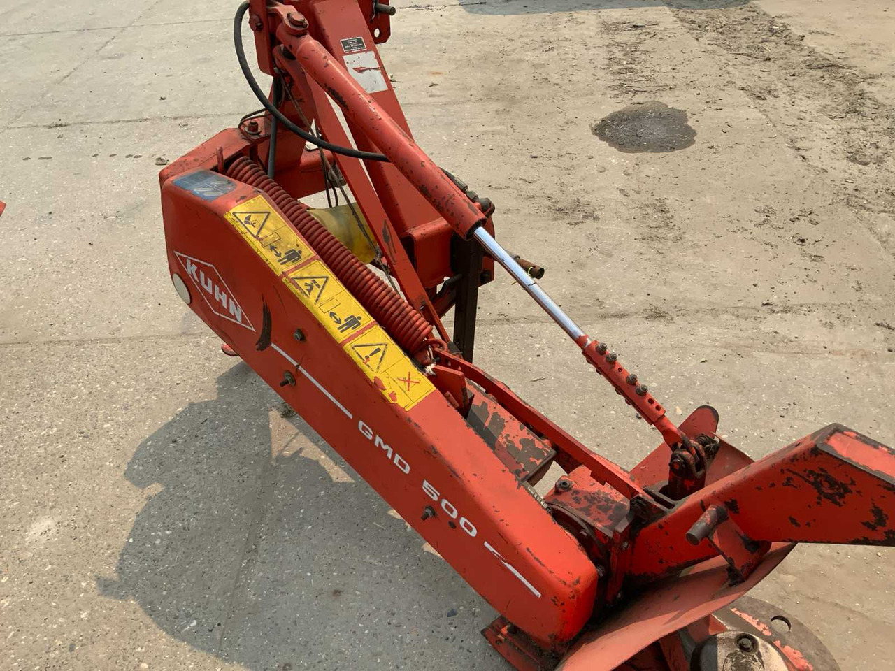 KUHN GMD 500 - Pļaujmašīna-smalcinātājs/ Mulčētājs: foto 4 KUHN GMD 500 - Pļaujmašīna-smalcinātājs/ Mulčētājs: foto 4