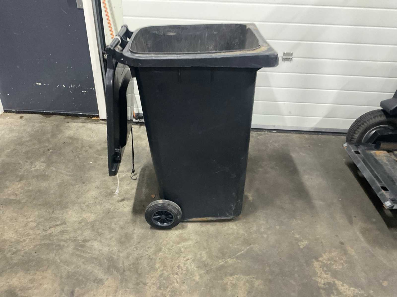 Karcher Ic 15/240 - Dārza tehnika: foto 5 Karcher Ic 15/240 - Dārza tehnika: foto 5