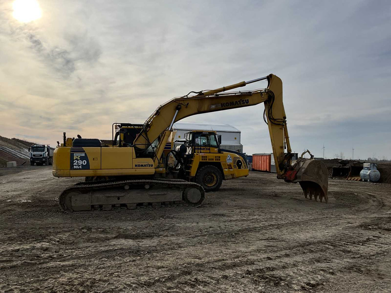 Komatsu PC290NLC-8 - Kāpurķēžu ekskavators: foto 1 Komatsu PC290NLC-8 - Kāpurķēžu ekskavators: foto 1