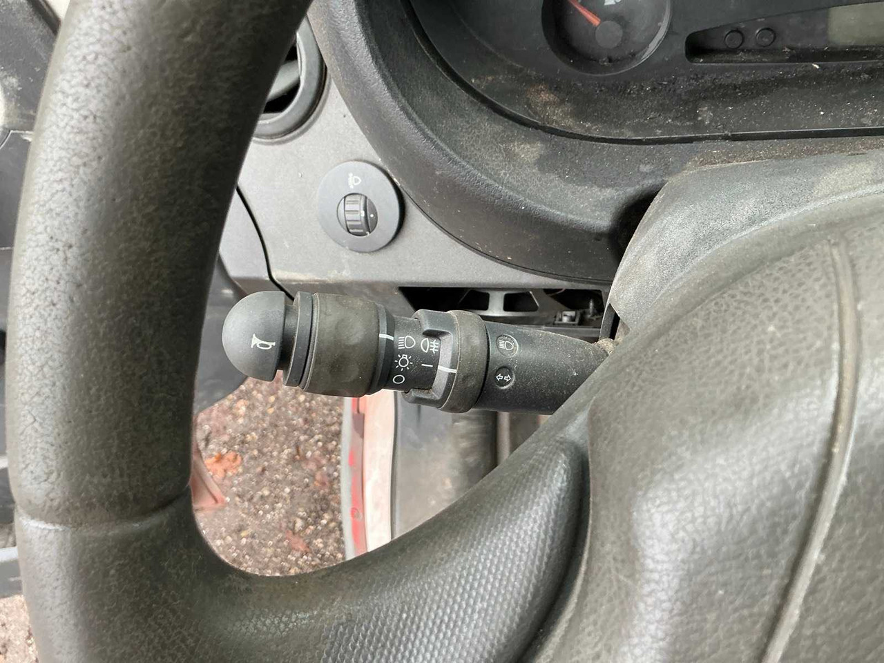 Komercauto 2004 IVECO DAILY COMMERCIAL VEHICLE: foto 19