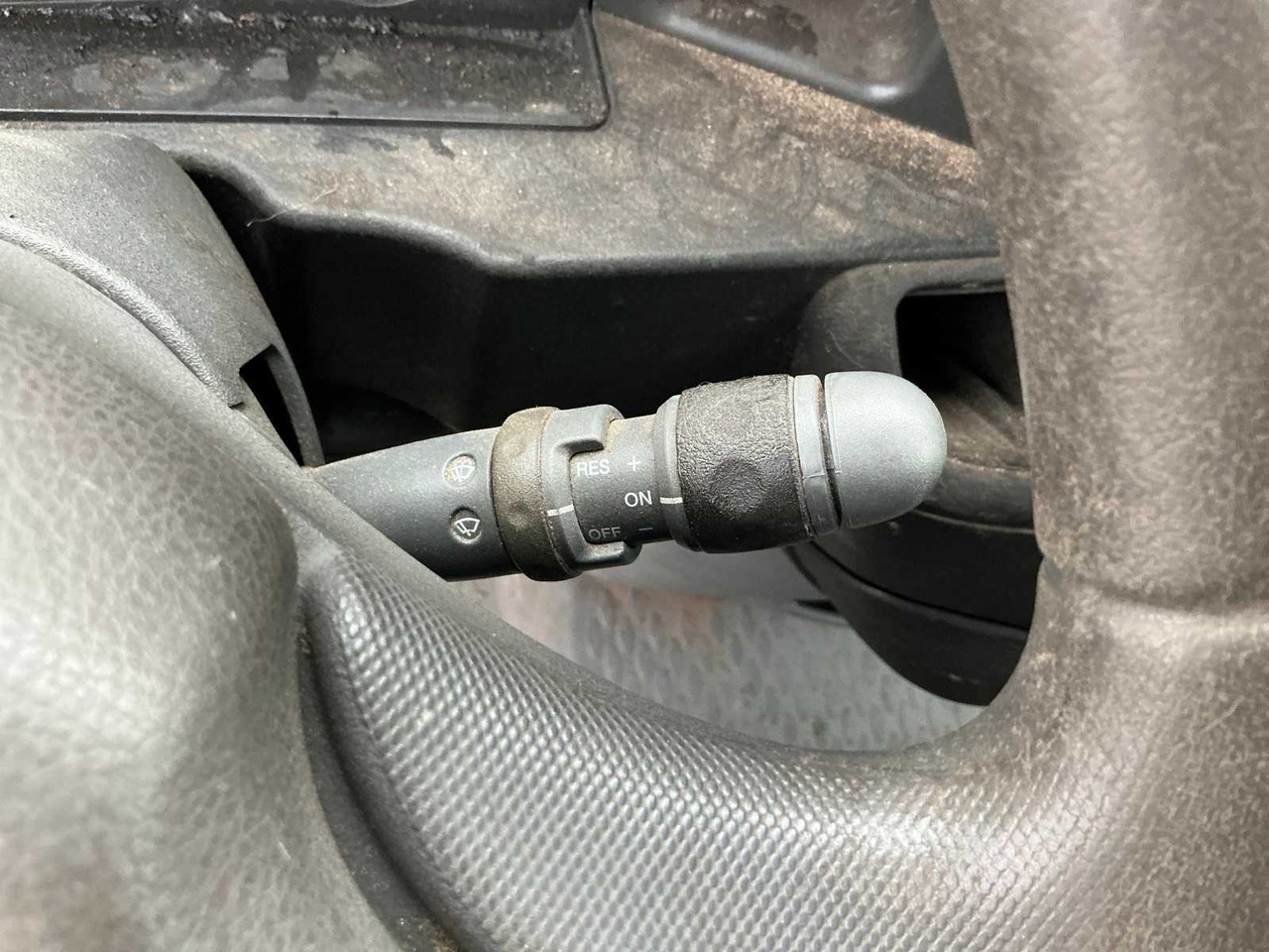 Komercauto 2004 IVECO DAILY COMMERCIAL VEHICLE: foto 20