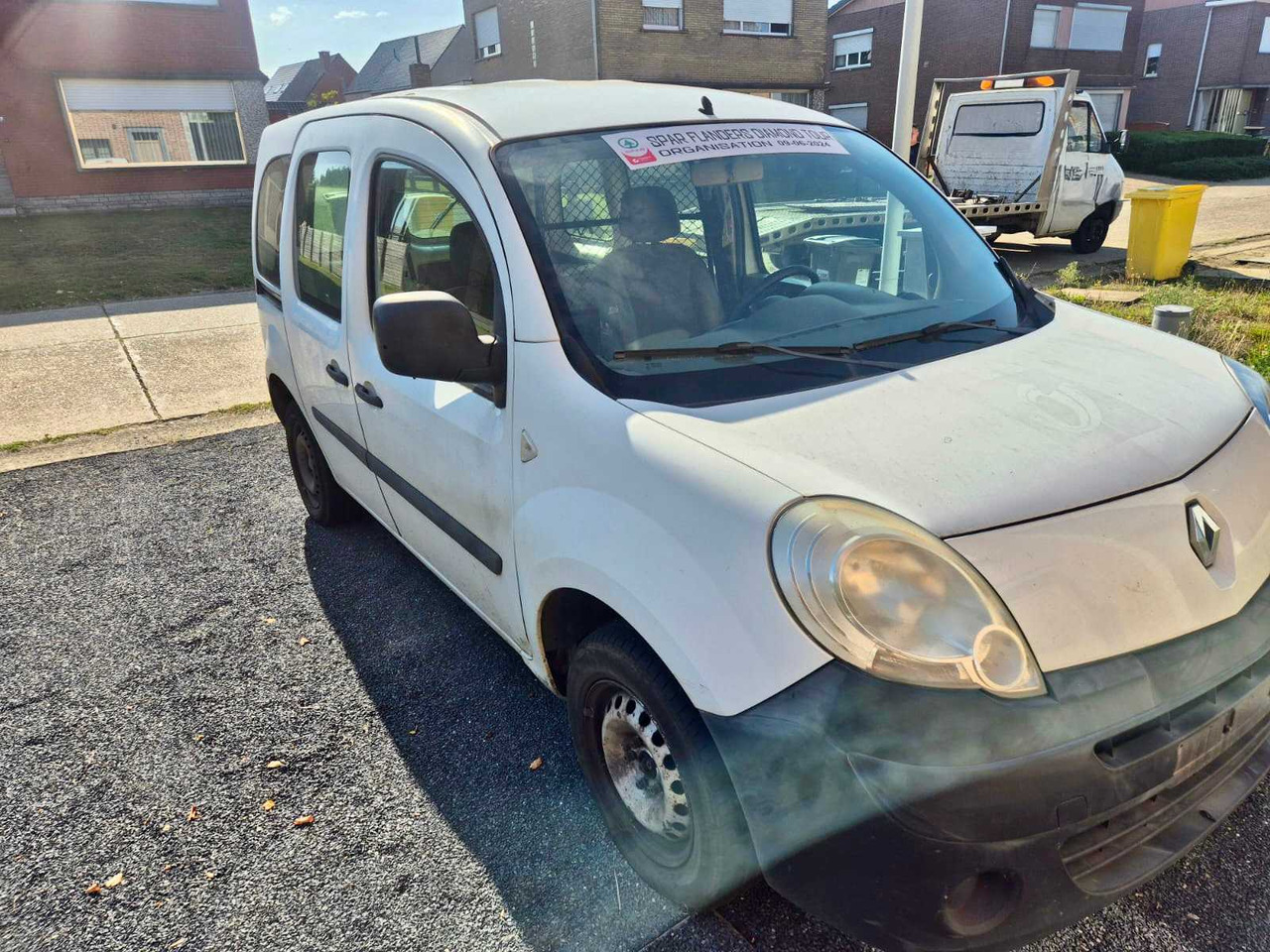 2010 RENAULT KANGOO - Komercauto: foto 3 2010 RENAULT KANGOO - Komercauto: foto 3