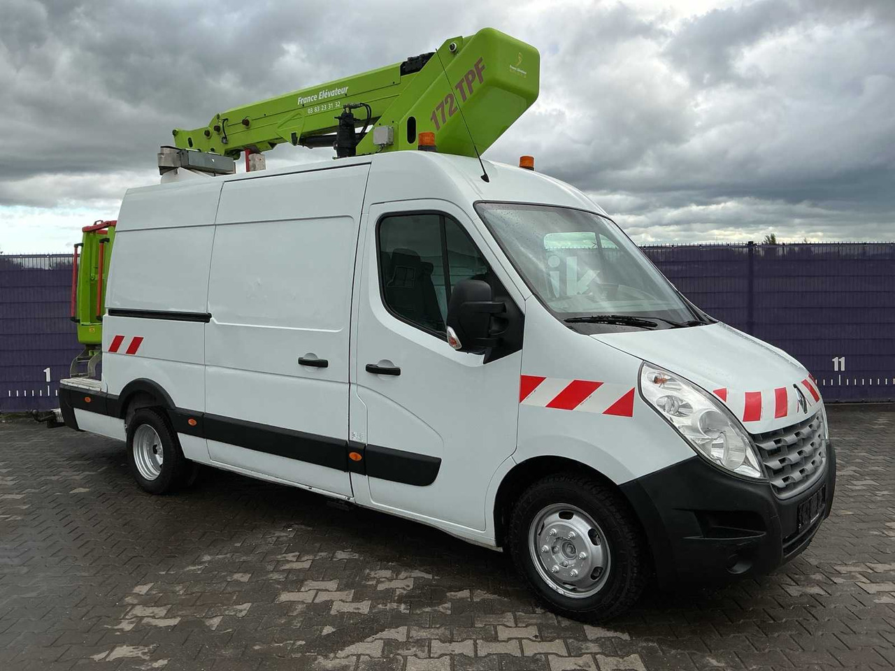 2012 - RENAULT - MASTER - T45 2.3 DCI L3H2 - COMMERCIAL VEHICLE/TRUCK-MOUNTED PLATFORM 17M - Komercauto: foto 2 2012 - RENAULT - MASTER - T45 2.3 DCI L3H2 - COMMERCIAL VEHICLE/TRUCK-MOUNTED PLATFORM 17M - Komercauto: foto 2