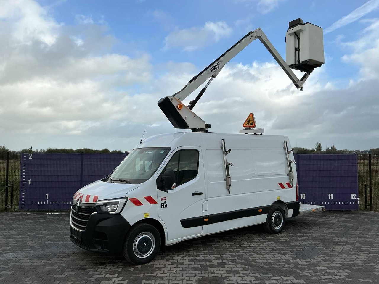 2020 - RENAULT - MASTER - T35 2.3 DCI L2H2 - COMMERCIAL VEHICLE/TRUCK-MOUNTED AERIAL PLATFORM 12.5M - Komercauto: foto 5 2020 - RENAULT - MASTER - T35 2.3 DCI L2H2 - COMMERCIAL VEHICLE/TRUCK-MOUNTED AERIAL PLATFORM 12.5M - Komercauto: foto 5