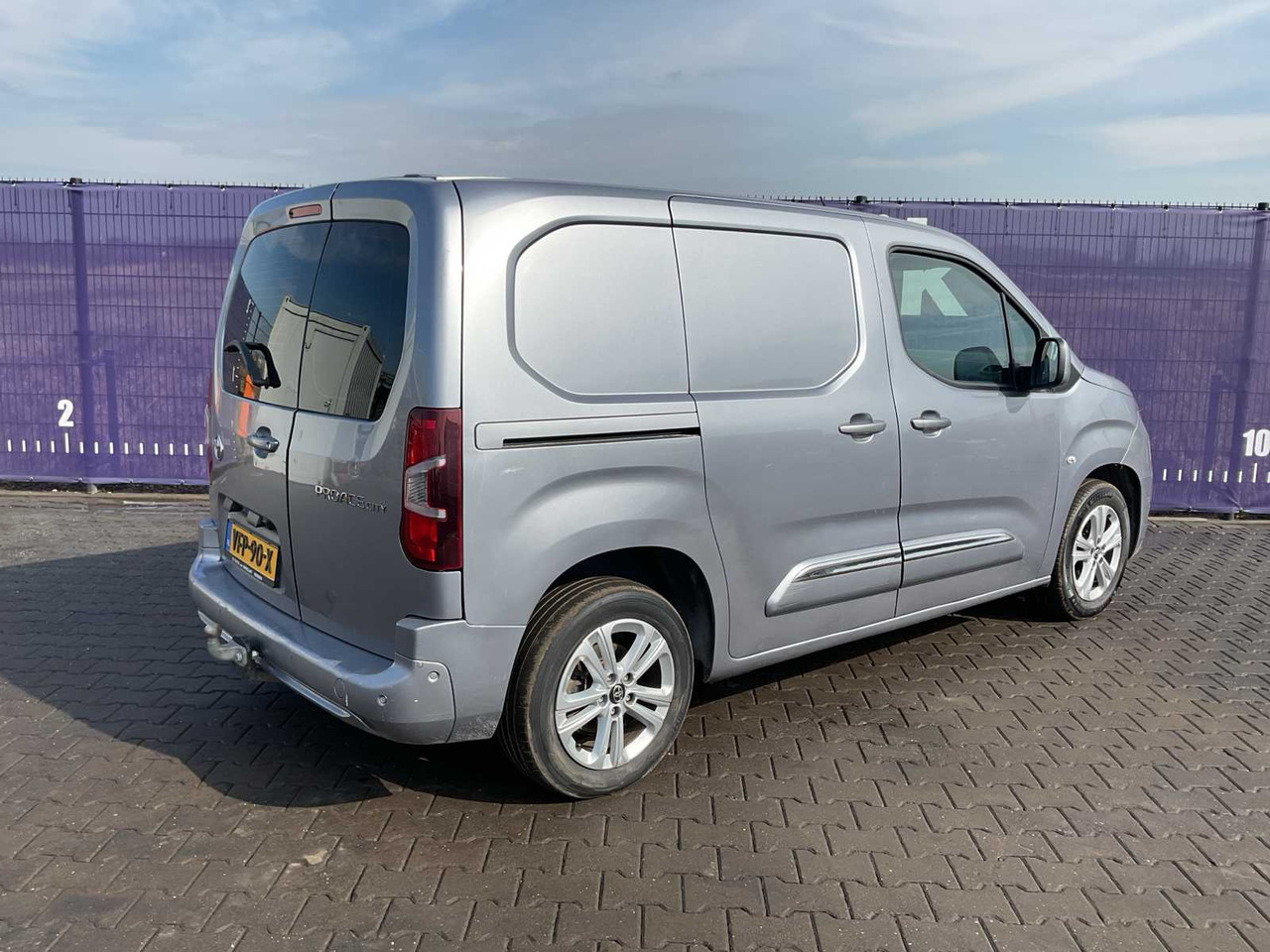 2020 - TOYOTA - PROACE CITY - 1.5 D-4D INNOVATOR - COMMERCIAL VEHICLE - Komercauto: foto 4 2020 - TOYOTA - PROACE CITY - 1.5 D-4D INNOVATOR - COMMERCIAL VEHICLE - Komercauto: foto 4