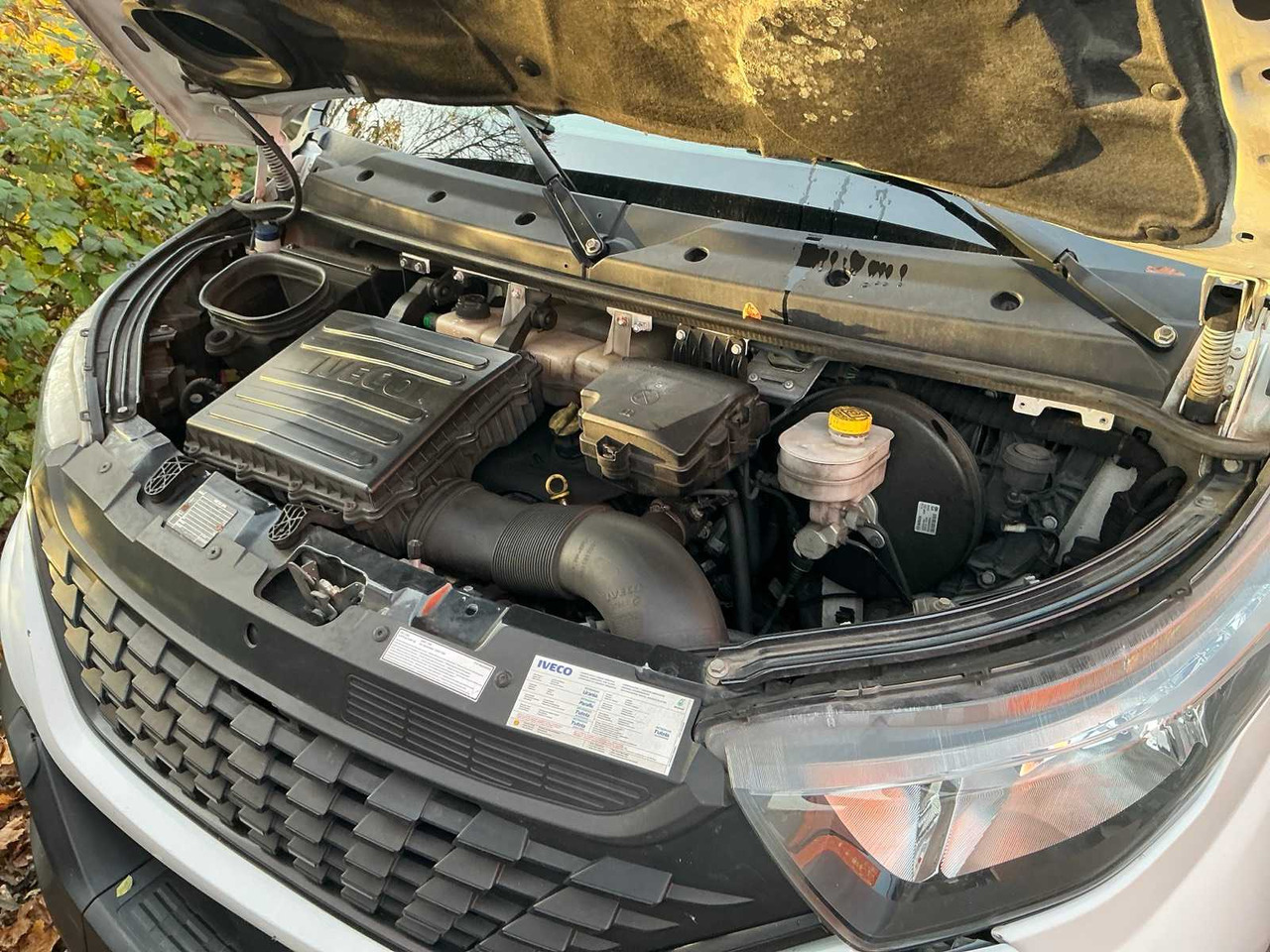 Komercauto 2021 IVECO 355 FLEXBOX VANS: foto 20