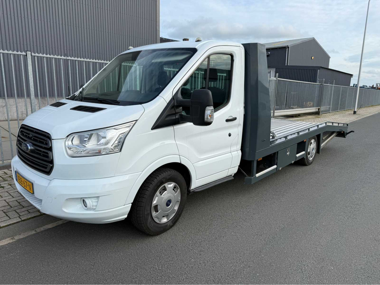 FORD - TRANSIT - TIJHOF CAR TRANSPORTER - COMMERCIAL VEHICLE - 2016 - Komercauto: foto 3 FORD - TRANSIT - TIJHOF CAR TRANSPORTER - COMMERCIAL VEHICLE - 2016 - Komercauto: foto 3
