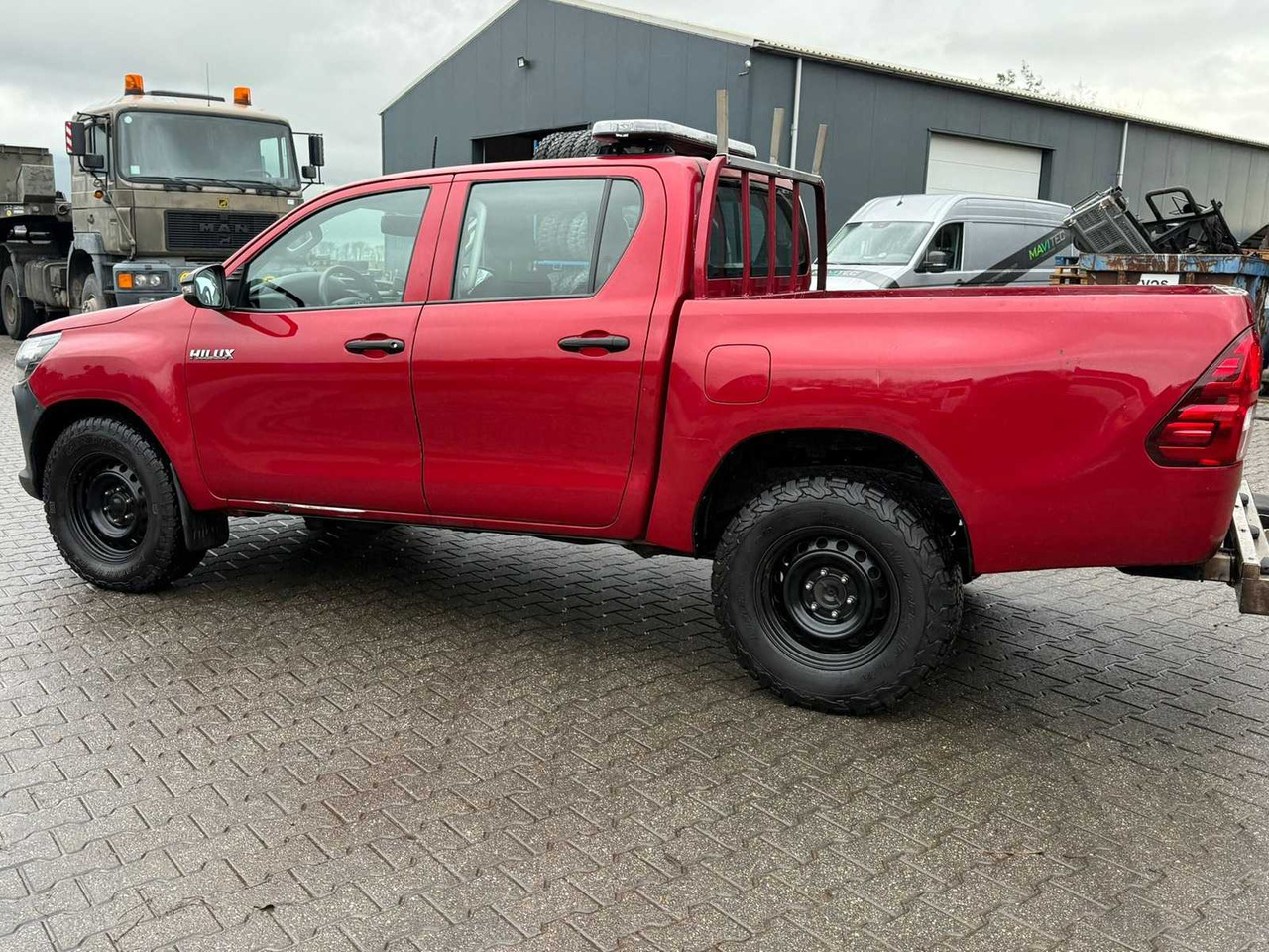 TOYOTA - HILUX - 2019 - 21000KM - COMMERCIAL VEHICLE - Komercauto: foto 2 TOYOTA - HILUX - 2019 - 21000KM - COMMERCIAL VEHICLE - Komercauto: foto 2
