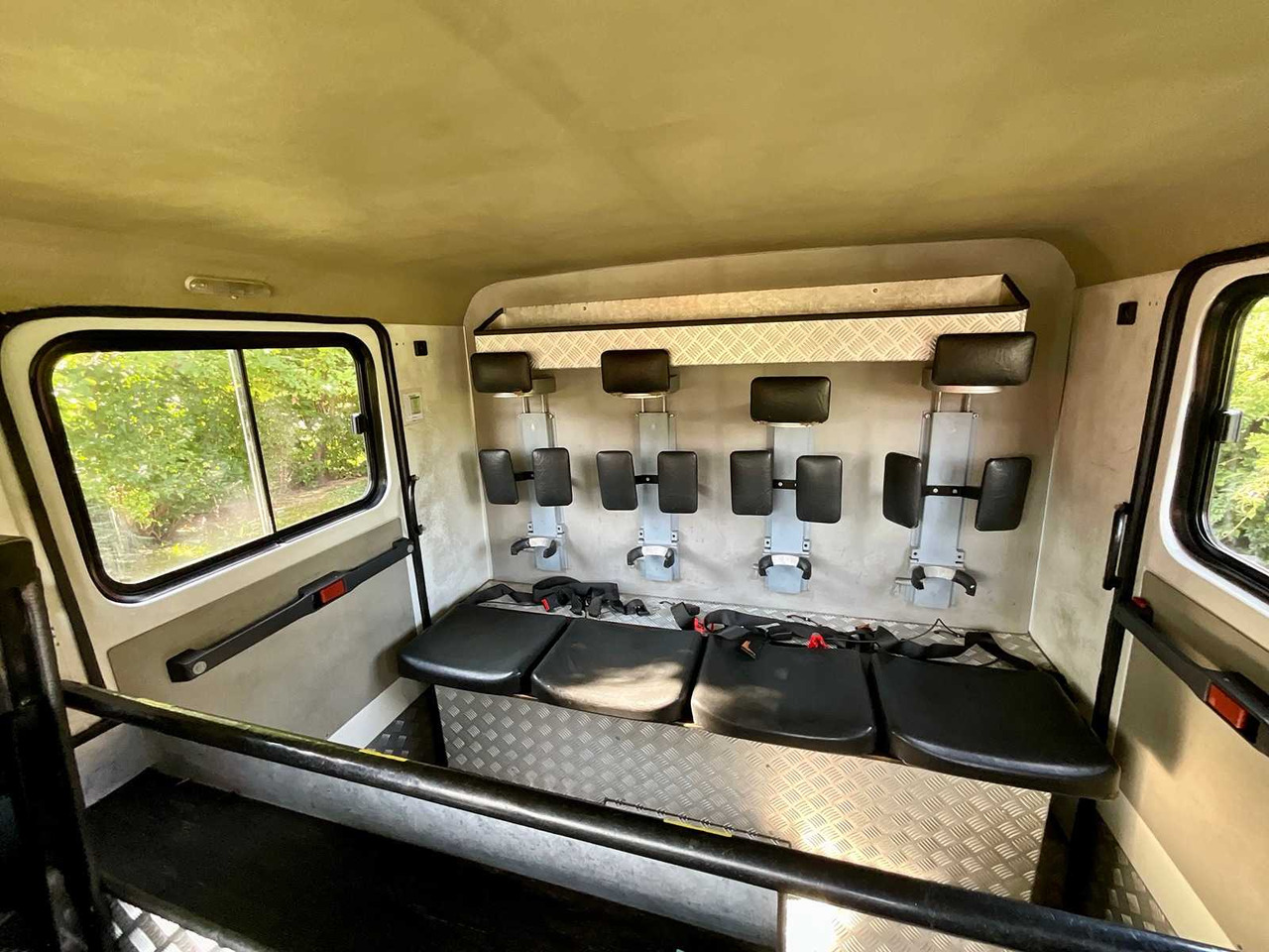 Kravas automašīna 1997 MERCEDES-BENZ ATEGO FIRE TRUCK FIRE BRIGADE: foto 50 Kravas automašīna 1997 MERCEDES-BENZ ATEGO FIRE TRUCK FIRE BRIGADE: foto 50