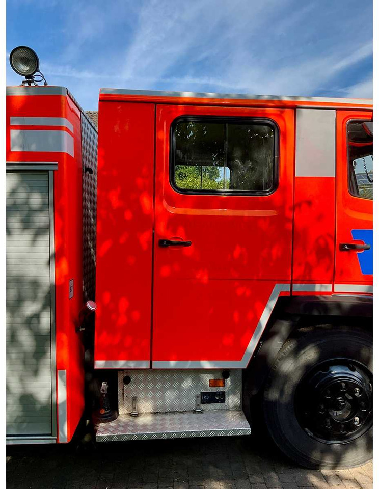 Kravas automašīna 1997 MERCEDES-BENZ ATEGO FIRE TRUCK FIRE BRIGADE: foto 12 Kravas automašīna 1997 MERCEDES-BENZ ATEGO FIRE TRUCK FIRE BRIGADE: foto 12