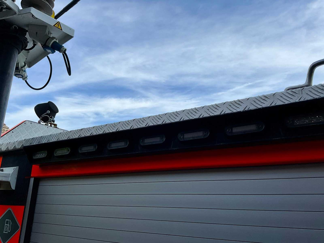 Kravas automašīna 1997 MERCEDES-BENZ ATEGO FIRE TRUCK FIRE BRIGADE: foto 19 Kravas automašīna 1997 MERCEDES-BENZ ATEGO FIRE TRUCK FIRE BRIGADE: foto 19