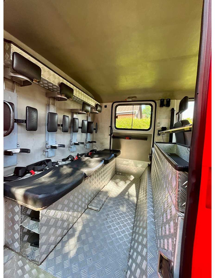 Kravas automašīna 1997 MERCEDES-BENZ ATEGO FIRE TRUCK FIRE BRIGADE: foto 29 Kravas automašīna 1997 MERCEDES-BENZ ATEGO FIRE TRUCK FIRE BRIGADE: foto 29