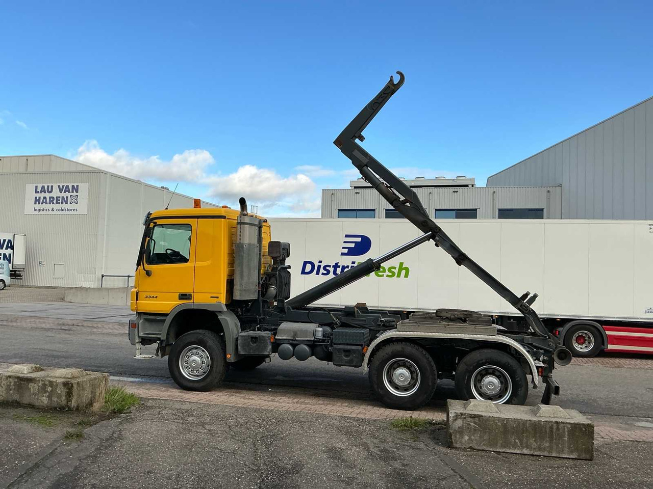 2007 MERCEDES ACTROS 3344 TRUCK - Kravas automašīna: foto 3 2007 MERCEDES ACTROS 3344 TRUCK - Kravas automašīna: foto 3