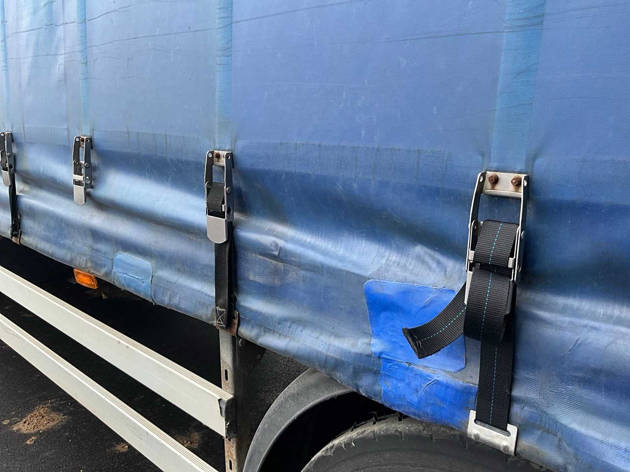 Kravas automašīna 2010 DAF LF 55.250 - HYDRAULIC TAIL LIFT - 183000KM: foto 11