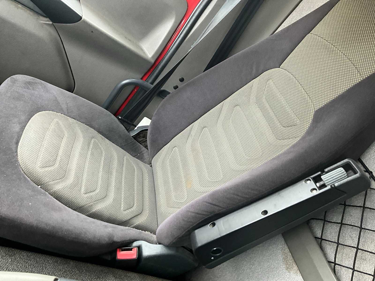 Kravas automašīna 2010 DAF LF 55.250 - HYDRAULIC TAIL LIFT - 183000KM: foto 36