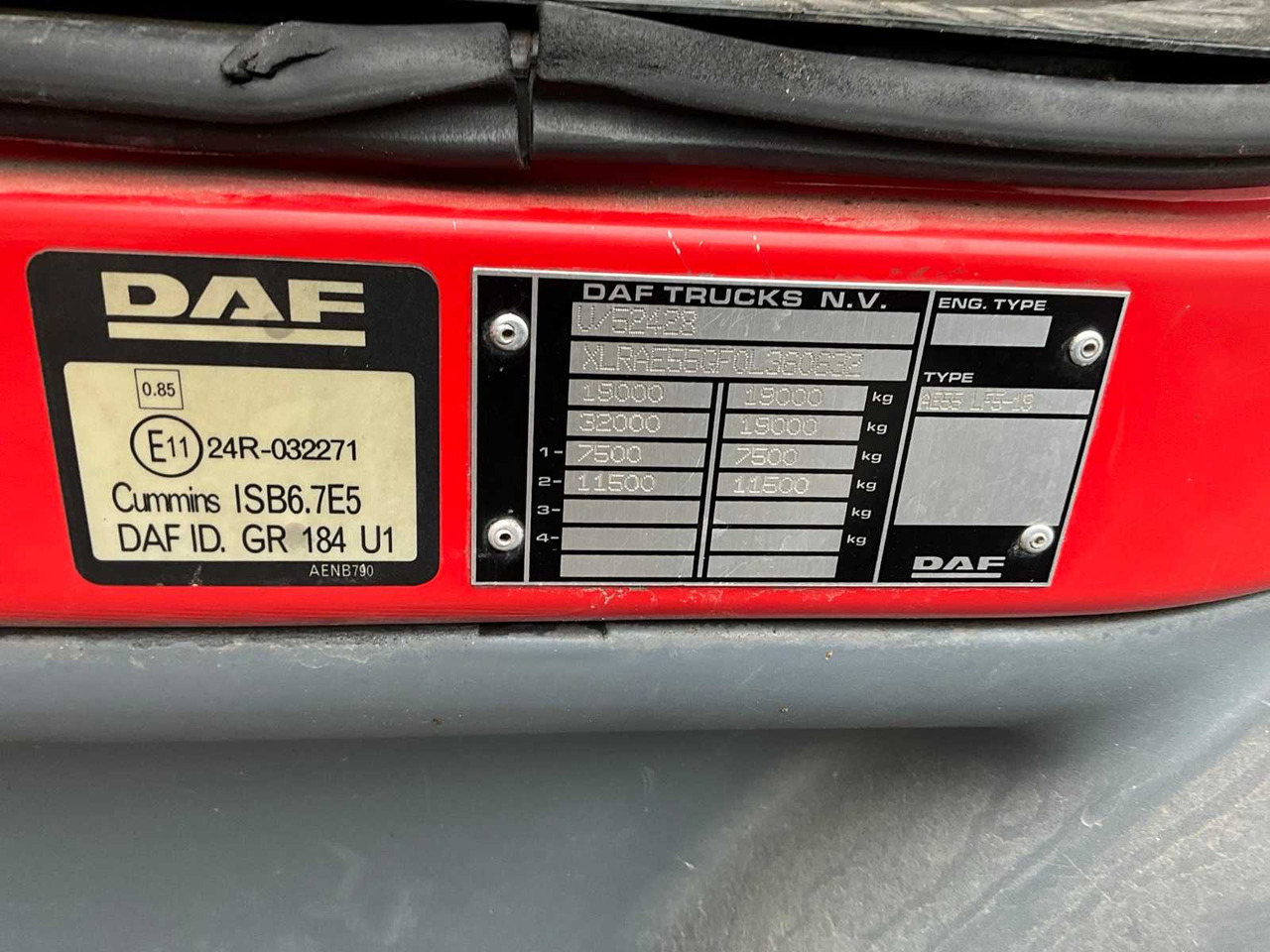 Kravas automašīna 2010 DAF LF 55.250 - HYDRAULIC TAIL LIFT - 183000KM: foto 27