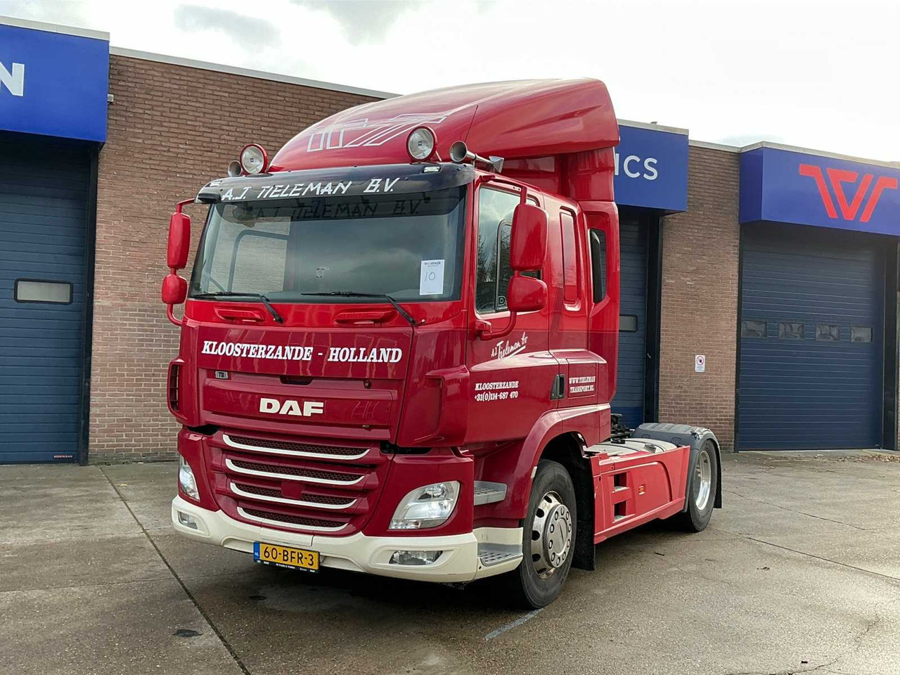 2015 DAF CF370FT SEMI-TRAILER TRACTOR - Kravas automašīna: foto 2 2015 DAF CF370FT SEMI-TRAILER TRACTOR - Kravas automašīna: foto 2