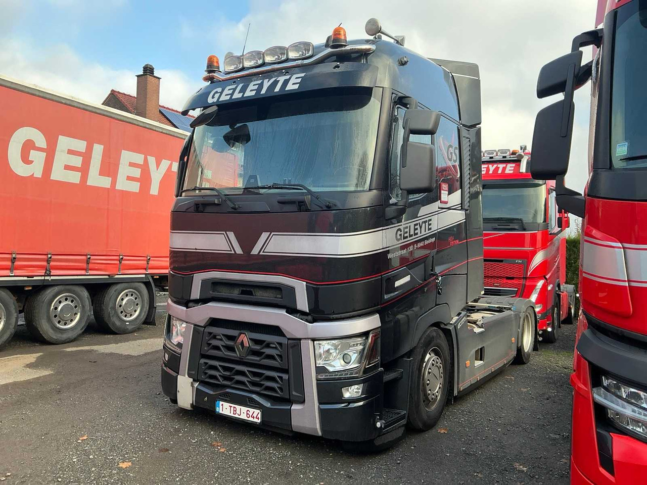 2017 RENAULT T480 COMFORT THD001 HIGH EDITION TRACTOR RENAULT T480 COMFORT - Kravas automašīna: foto 1 2017 RENAULT T480 COMFORT THD001 HIGH EDITION TRACTOR RENAULT T480 COMFORT - Kravas automašīna: foto 1