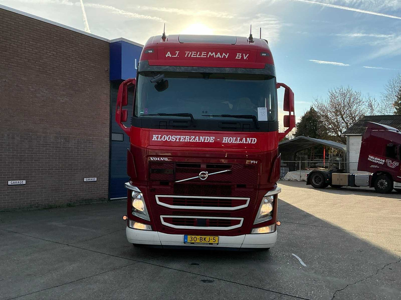 2018 VOLVO FH SEMI-TRAILER TRACTOR - Kravas automašīna: foto 3 2018 VOLVO FH SEMI-TRAILER TRACTOR - Kravas automašīna: foto 3