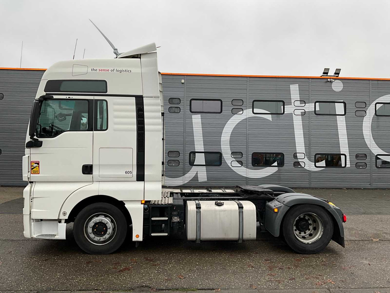 2019 MAN TGX 18.460 4X2 EURO6 TRUCK - Kravas automašīna: foto 2 2019 MAN TGX 18.460 4X2 EURO6 TRUCK - Kravas automašīna: foto 2