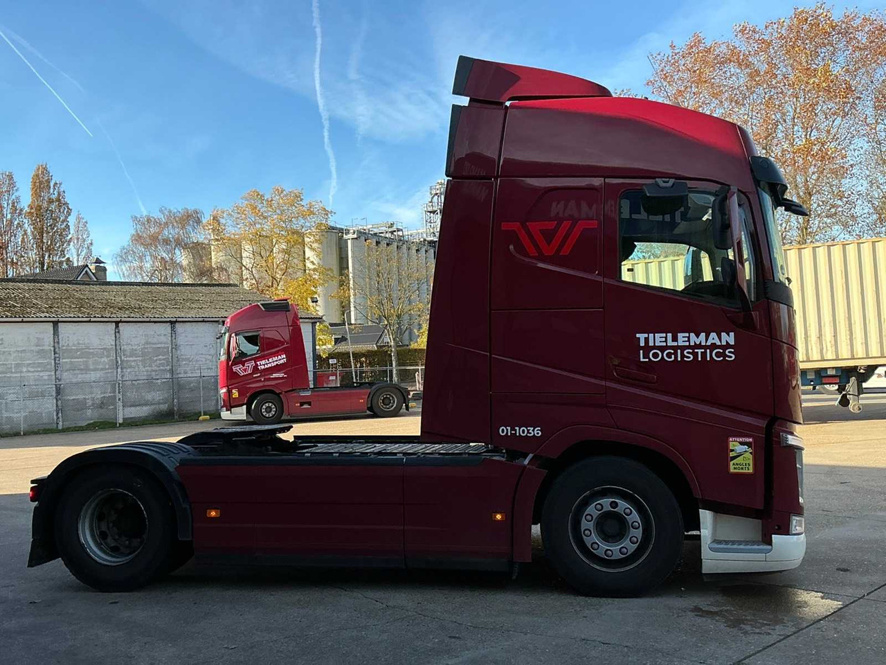 2019 VOLVO FH SEMI-TRAILER TRACTOR - Kravas automašīna: foto 5 2019 VOLVO FH SEMI-TRAILER TRACTOR - Kravas automašīna: foto 5