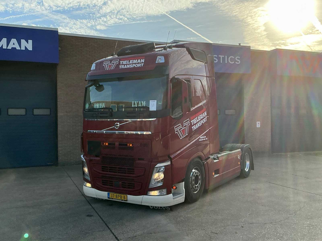 2019 VOLVO FH SEMI-TRAILER TRACTOR - Kravas automašīna: foto 2 2019 VOLVO FH SEMI-TRAILER TRACTOR - Kravas automašīna: foto 2