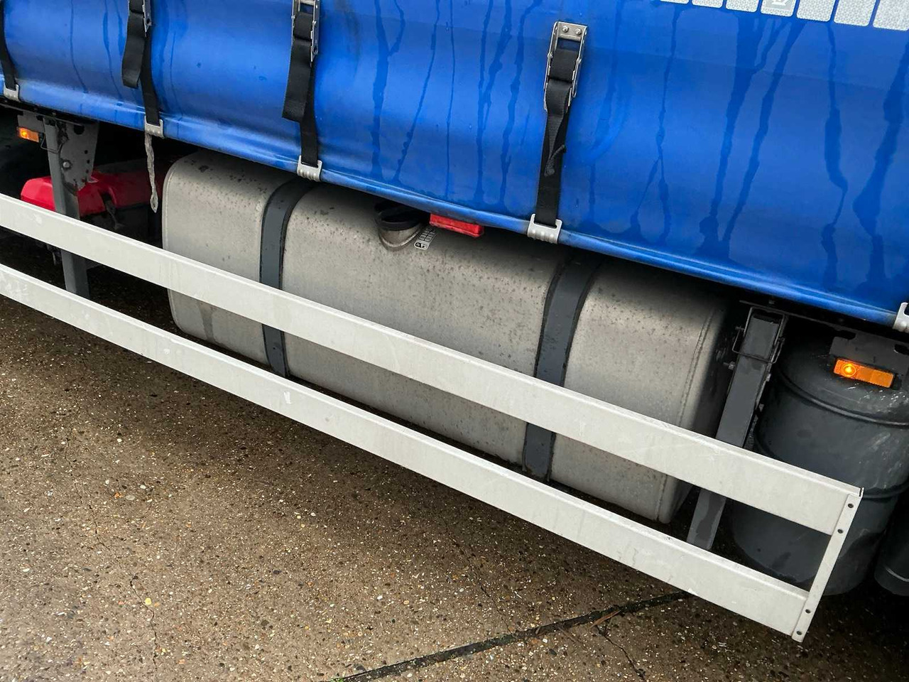 Kravas automašīna 2021 DAF XF480FAN TRUCK WITH CANOPY BODY(C): foto 11 Kravas automašīna 2021 DAF XF480FAN TRUCK WITH CANOPY BODY(C): foto 11