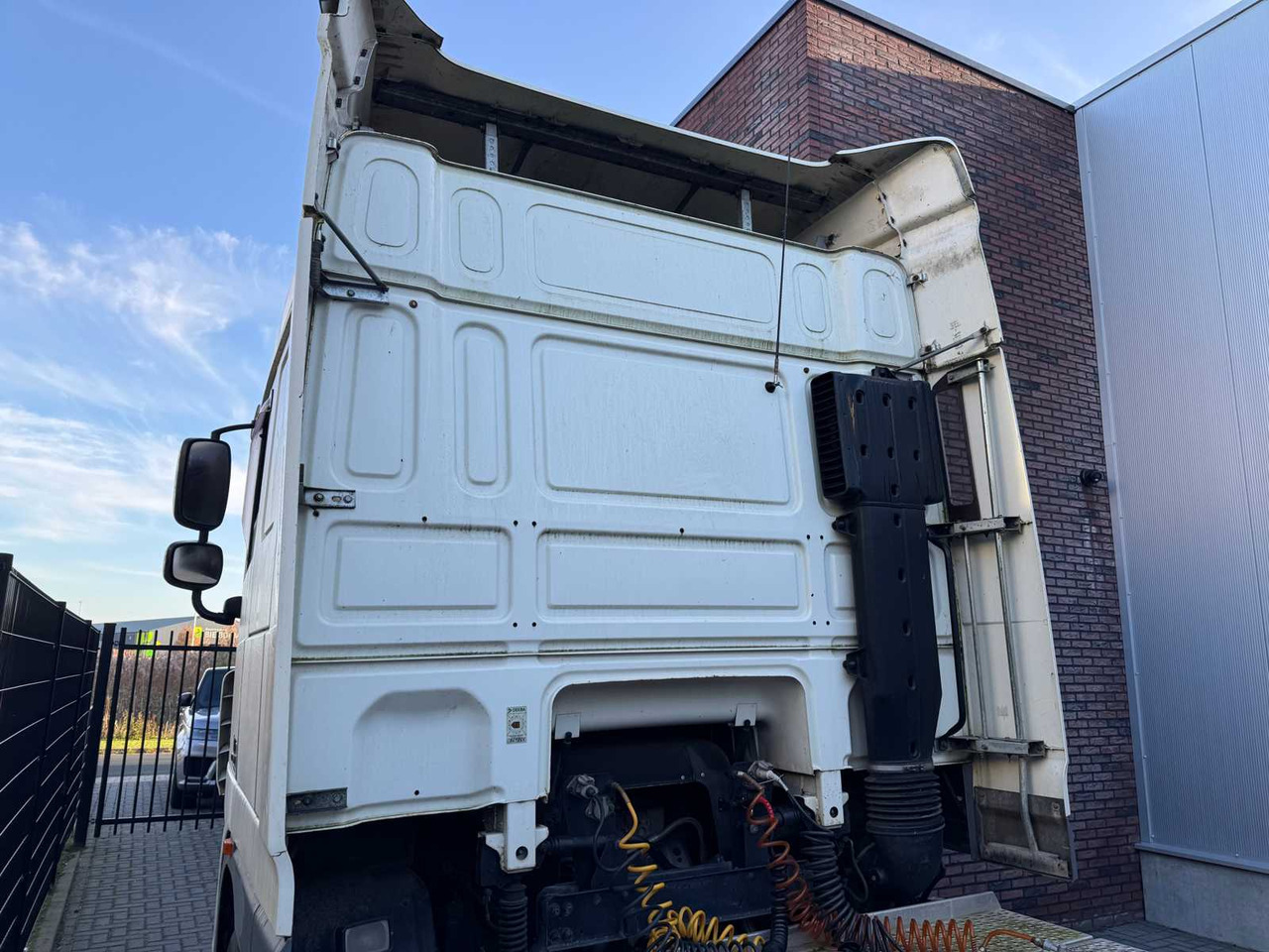 DAF - 2010 - FT XF105 - TRUCK - Kravas automašīna: foto 5 DAF - 2010 - FT XF105 - TRUCK - Kravas automašīna: foto 5