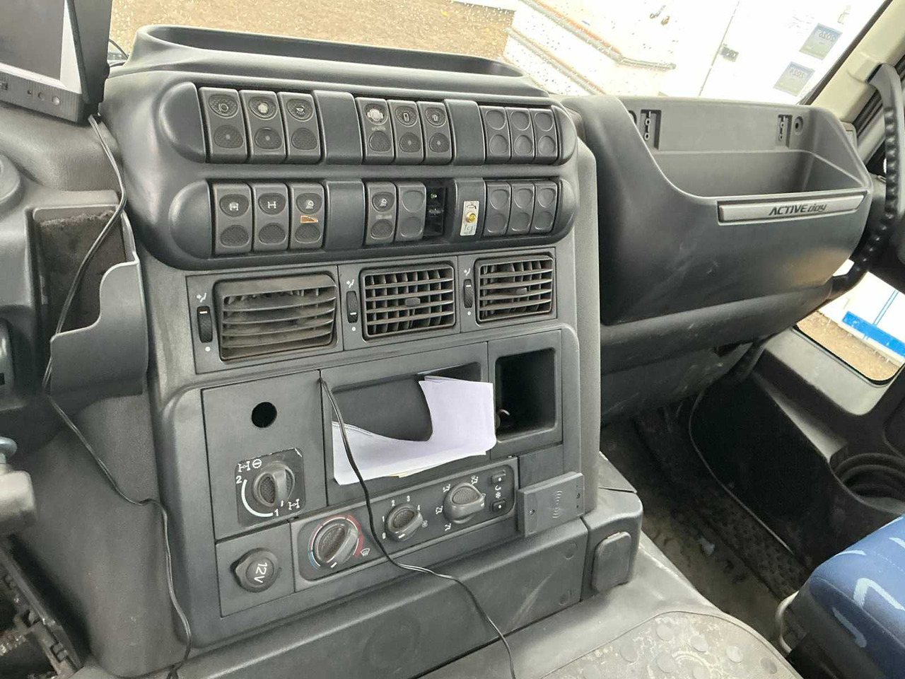 Kravas automašīna IVECO - TRAKKER - TRUCK - 2008: foto 11