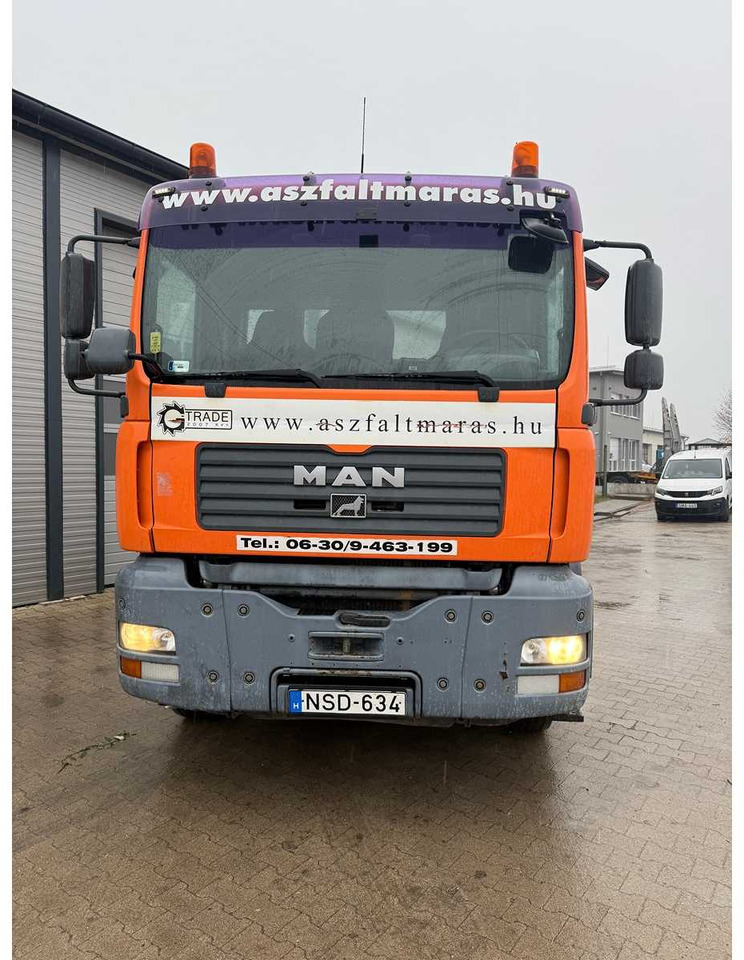 MAN - TGA 26.414 FDC - TRUCK - 2003 - Kravas automašīna: foto 2 MAN - TGA 26.414 FDC - TRUCK - 2003 - Kravas automašīna: foto 2